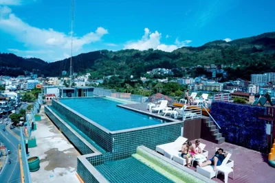 Zephyr Grand Hotel – 写真 4